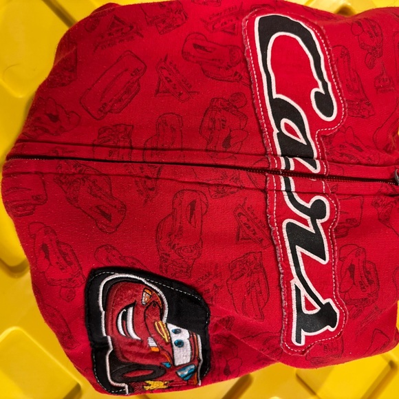 Hoodie Disney Cars Lightning McQueen Very Nice Vibrant Kids Size 7 - Picture 4 of 4